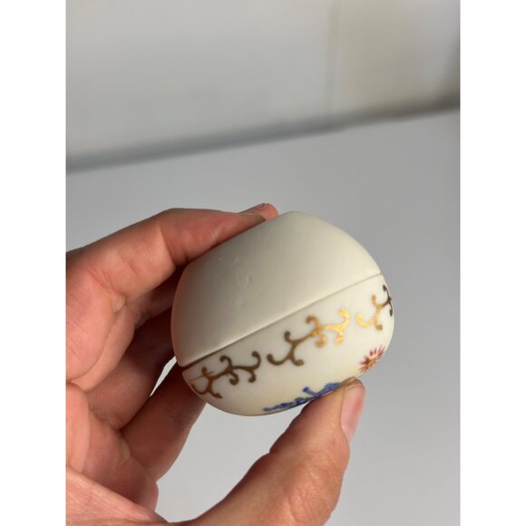 VTG Japan Heart Ceramic Jewelry Box Floral Hand Painted Gold Trim 2" - Picture 3 of 6